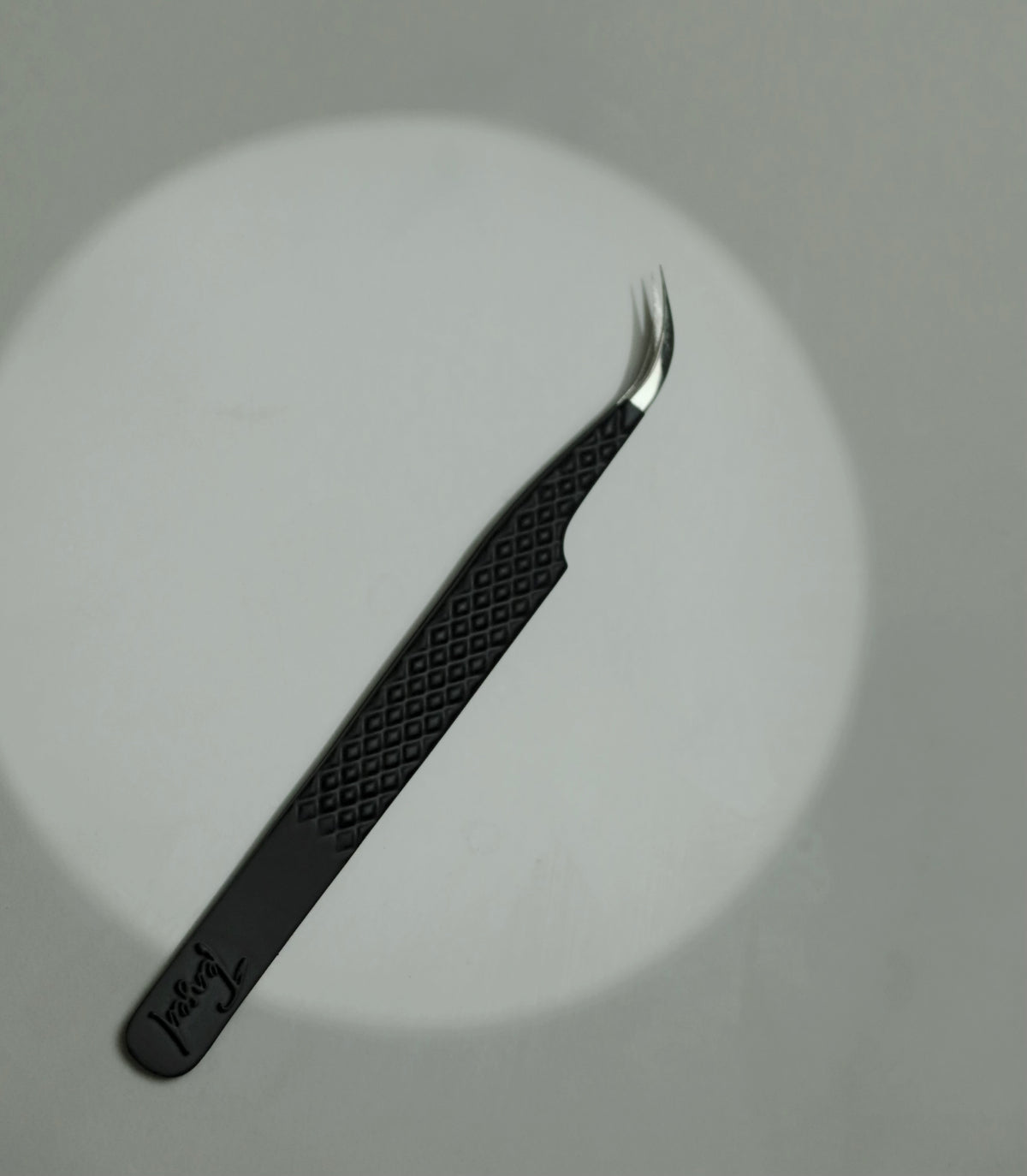 Teased Lash Tweezers