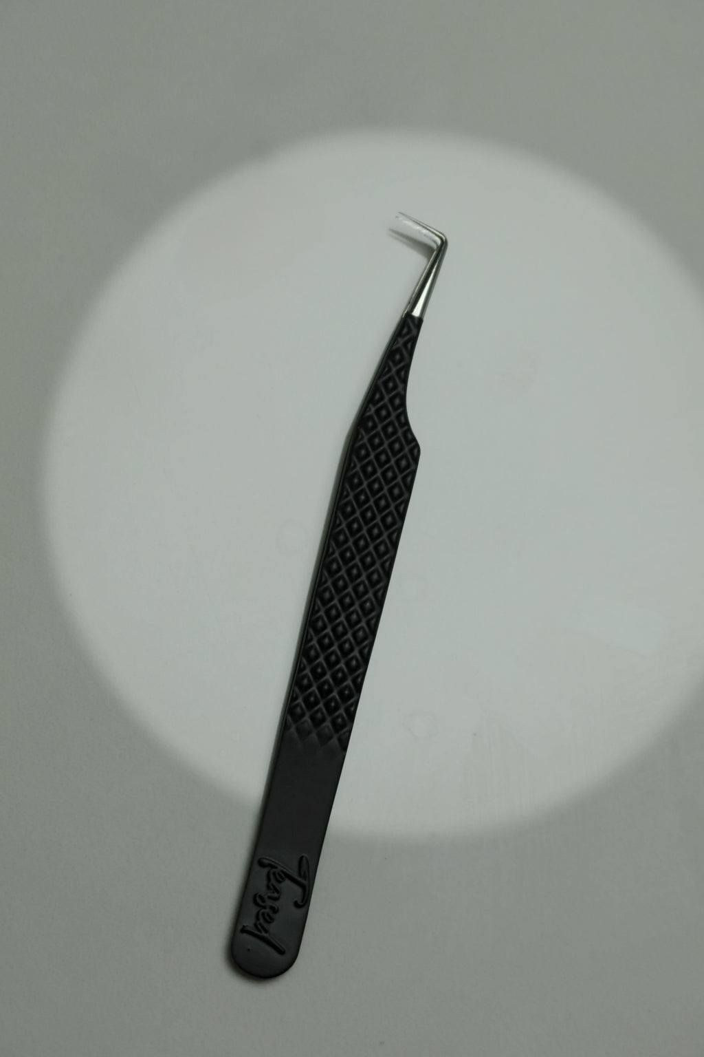 Teased Lash Tweezers